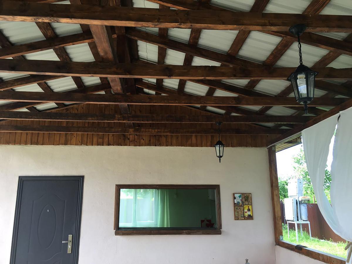 غوداوتا Solnechny Bereg Guest House المظهر الخارجي الصورة